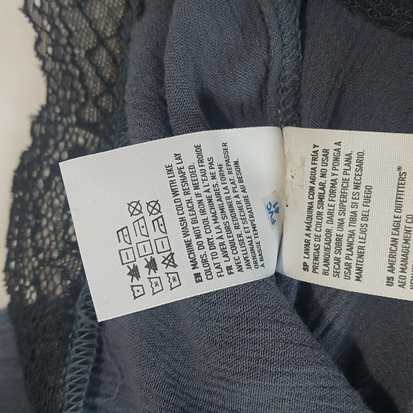 American Eagle Outfitters Lace Trim Cami ,Tank Top Blue With Black Lace .XL - Picture 4 of 7